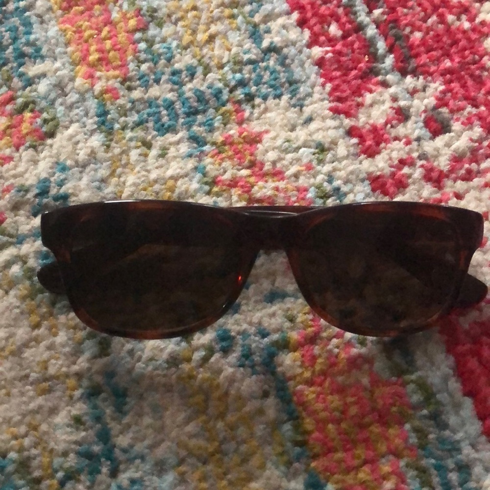 Chloe and Isabel Sunglasses 🕶